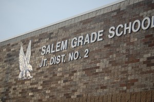 salem-school-bldg-close