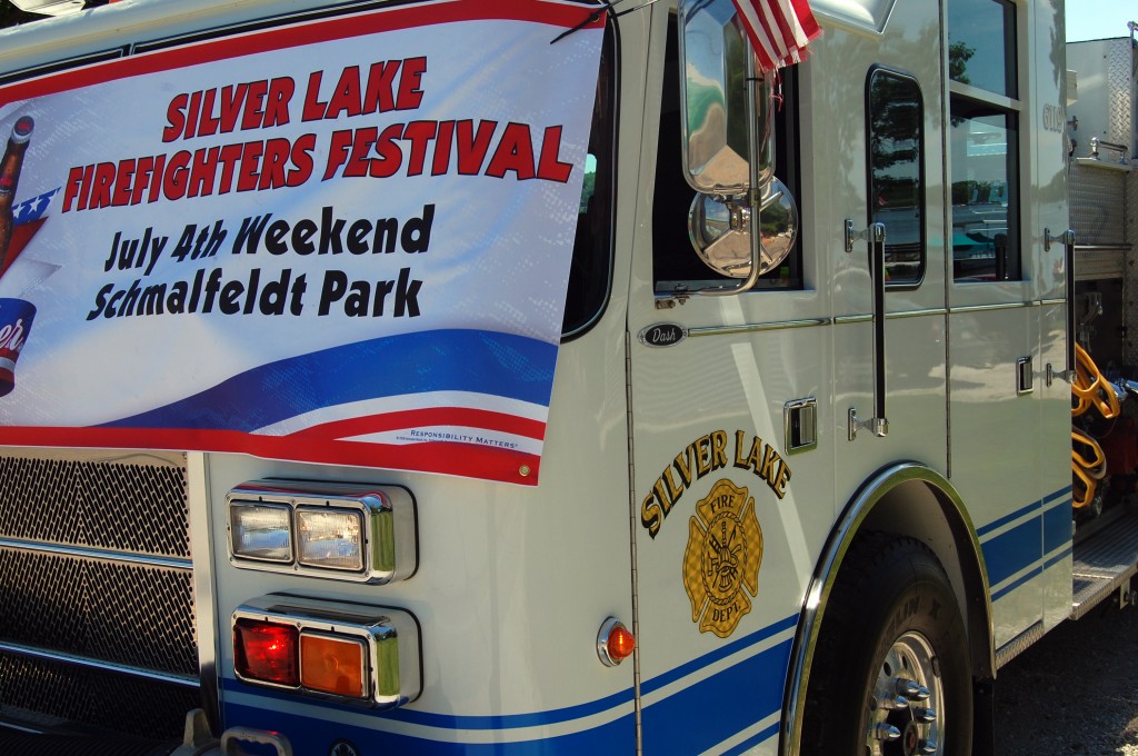 slfd-truck-with-banner