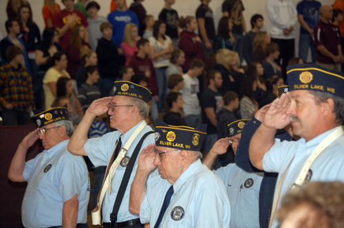 chs-vets-day-salute