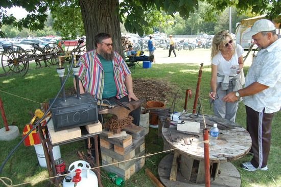 2014-fair-antique-farm-10