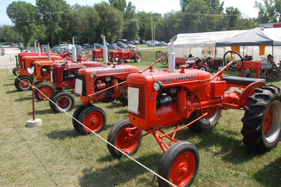 2014-fair-antique-farm-3