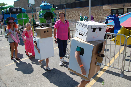 2014-fair-childrens-parade-15