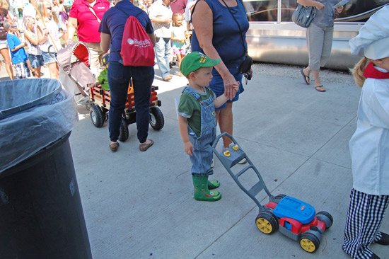 2014-fair-childrens-parade-20