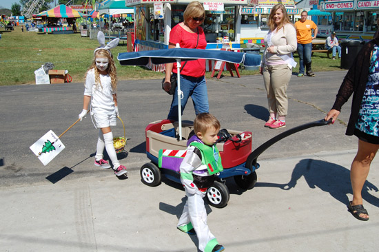 2014-fair-childrens-parade-29