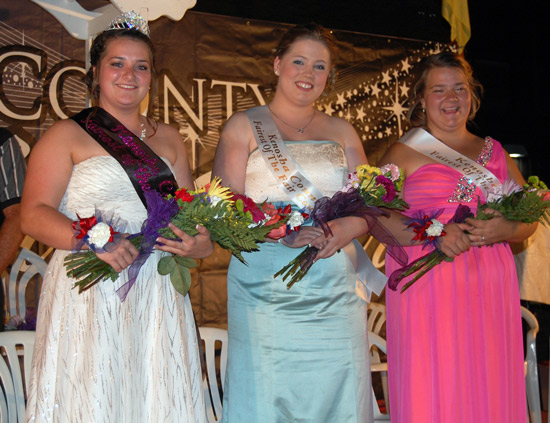(From left) 2014 Fairest of the Fair Kristin Blume and court members Kathryn Wade and Jessica Meyer.
