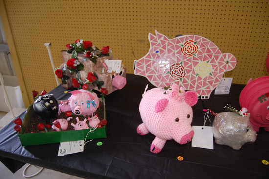 Pigs with roses.