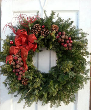 breezy-hill-Elegant-Wine-Wreath