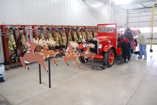 salem-santa-fd-2014-4