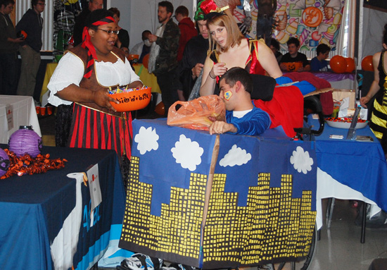 country-inn-special-needs-halloween-2015-2