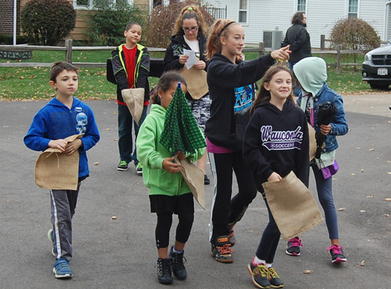 sl-family-fun-walk-and-fall-fest-2015-5