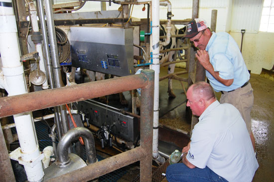 Mighty-grand-dairy-FSA-visit-4